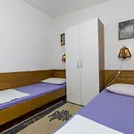 Juric Rogoznica (Sibenik-Knin)