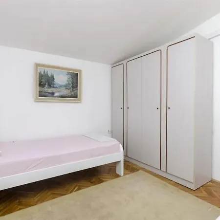 Juric Rogoznica (Sibenik-Knin)