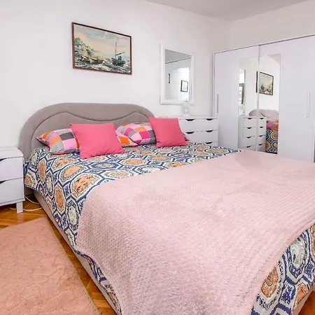 Juric Apartment Rogoznica (Sibenik-Knin)