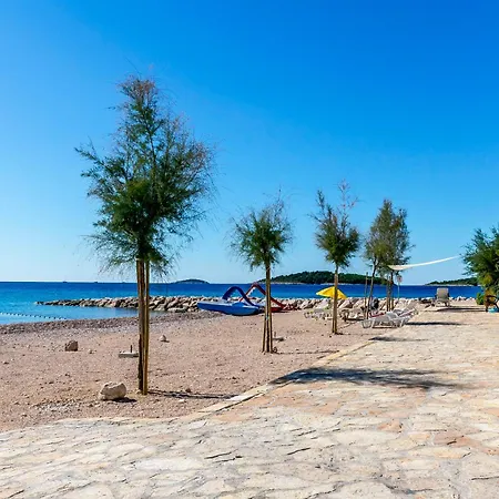 Juric Apartman Rogoznica