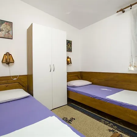 Juric * Rogoznica (Sibenik-Knin)