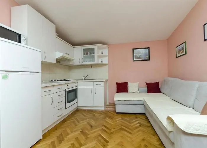 Juric Apartman
