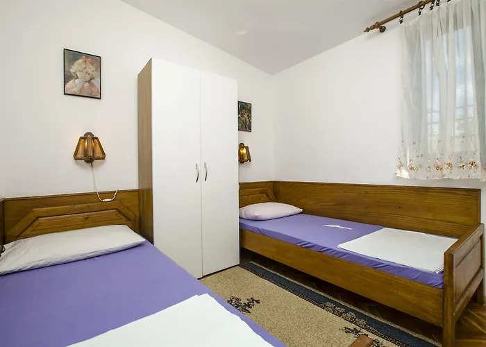 Juric * Rogoznica (Sibenik-Knin)